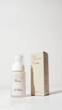 Антивіковий омолоджуючий крем денний для обличчя AGE CONTROL 50мл White Mandarin day age control фото